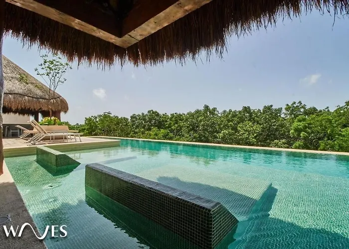 2 Rec. | Roof C/infinity Pool + Jacuzzi | Amplio *